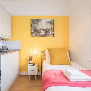 Private 3 With Kitchenette By Cb No Minimum Apartment
